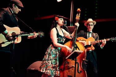 Tyler-Steimle-GCS---Delilah-DeWylde-at-Bell's-01-07-2017_003sm